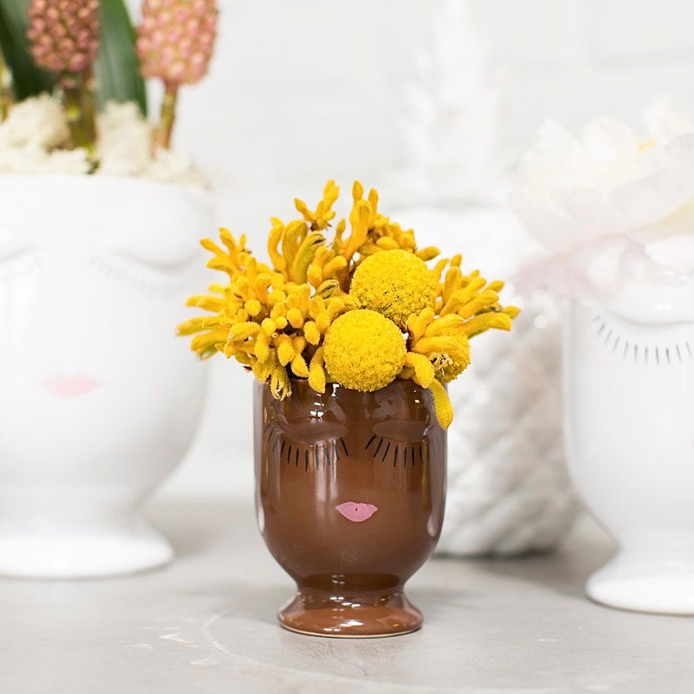 Celfie Vase (Mocha)